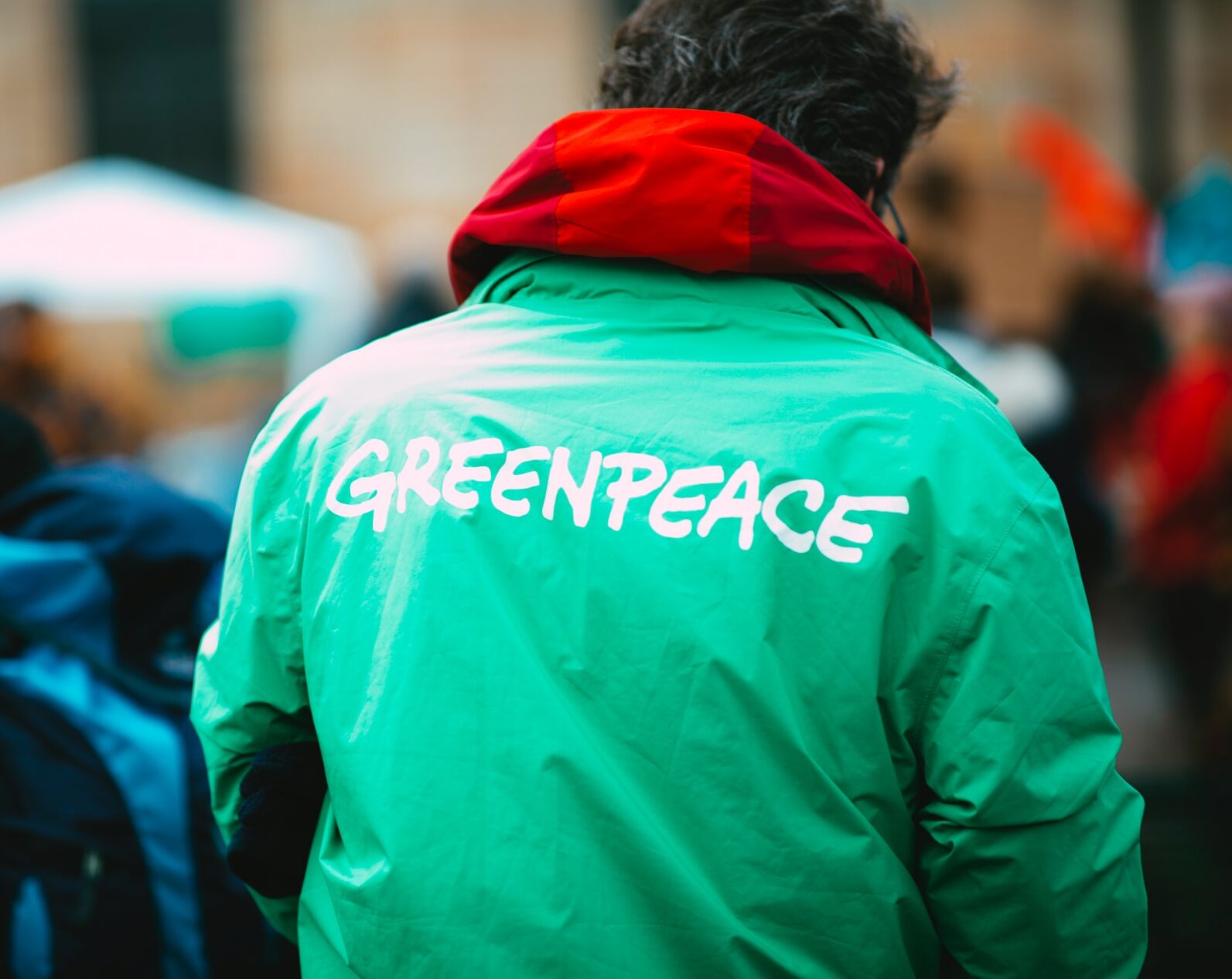 Greenpeace Schweiz: Social Media SWOT